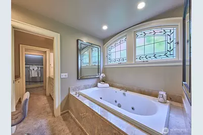 700 W Prospect Street, Seattle, WA 98119 - Photo 23