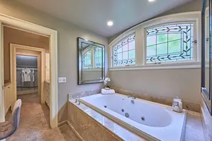 700 W Prospect St, Seattle, WA 98119 - Photo 23