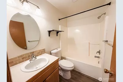 943 College Lane NE, Lacey, WA 98516 - Photo 3