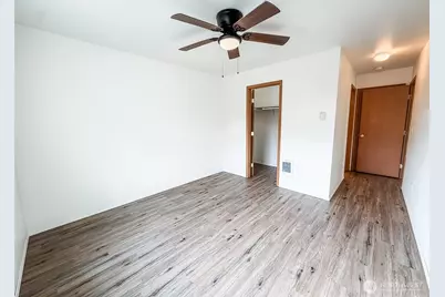 943 College Lane NE, Lacey, WA 98516 - Photo 5