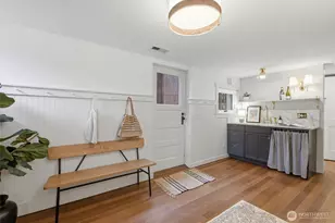 924 N 75th St, Seattle, WA 98103 - Photo 27