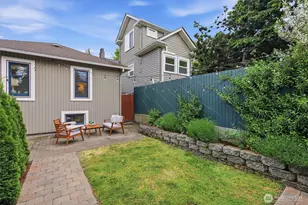 924 N 75th St, Seattle, WA 98103 - Photo 33