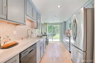 22521 SE 42nd Terrace, Issaquah, WA 98029 - Photo 11