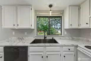 9140 Shadberry Dr SE, Olympia, WA 98513 - Photo 17