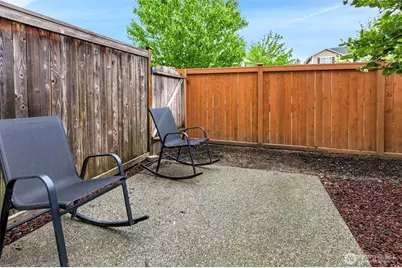 1244 S 51 Place NE, Auburn, WA 98002 - Photo 31