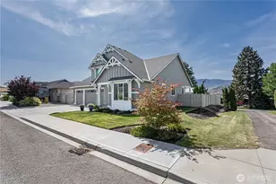 2028 SE Legacy Pl, East Wenatchee, WA 98802 - Photo 1