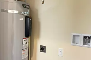 9025 38th Ave. S, Seattle, WA 98118 - Photo 19