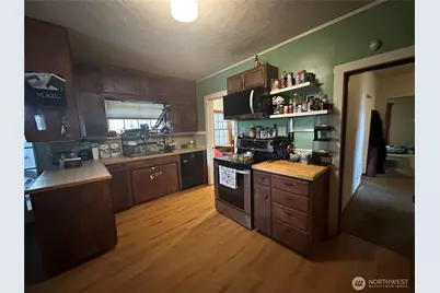 216 127th Street E, Tacoma, WA 98445 - Photo 11
