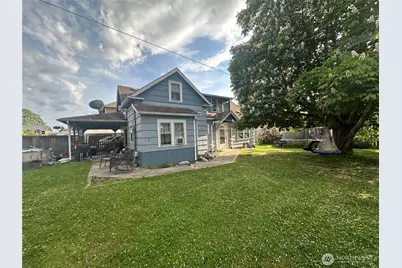216 127th Street E, Tacoma, WA 98445 - Photo 1