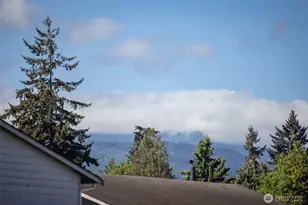 2362 E 5th Ave, Port Angeles, WA 98362 - Photo 5