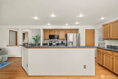 826 SW 347th Court, Federal Way, WA 98023 - Photo 21