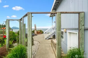 9609 Samish Island Rd, Bow, WA 98232 - Photo 25