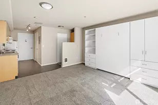 425 Vine St, Seattle, WA 98121 - Photo 13