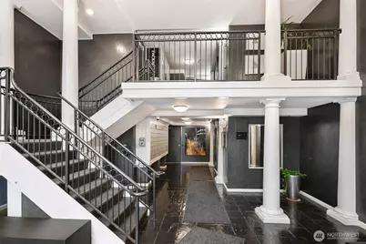 425 Vine Street #421, Seattle, WA 98121 - Photo 5