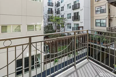 425 Vine Street #421, Seattle, WA 98121 - Photo 19