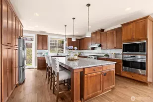 7050 171st Ave SE, Bellevue, WA 98006 - Photo 9