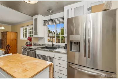 13518 47th Drive NE, Marysville, WA 98271 - Photo 19