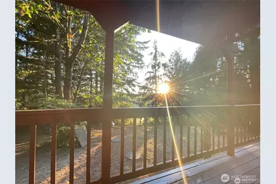 890 W Wynwood Drive, Shelton, WA 98584 - Photo 3