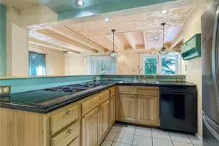 890 W Wynwood Dr, Shelton, WA 98584 - Photo 17