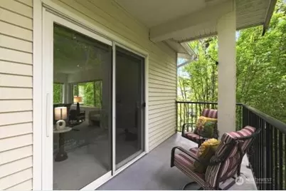 15000 Juanita Drive NE #405, Kenmore, WA 98028 - Photo 11