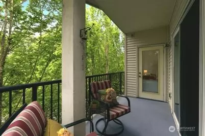 15000 Juanita Drive NE #405, Kenmore, WA 98028 - Photo 13