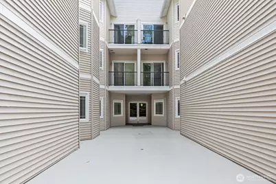 15000 Juanita Drive NE #405, Kenmore, WA 98028 - Photo 35