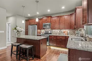 2911 Fenmoor Ln se, Olympia, WA 98501 - Photo 7
