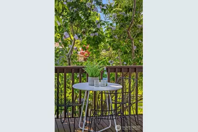9757 2nd Avenue NW, Seattle, WA 98117 - Photo 7