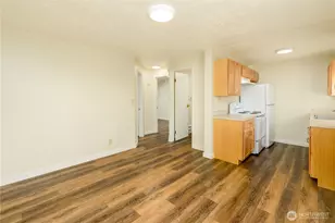 201 E Liberty St, Port Angeles, WA 98362 - Photo 15