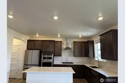 5016 88th Dr NE, Marysville, WA 98270 - Photo 11