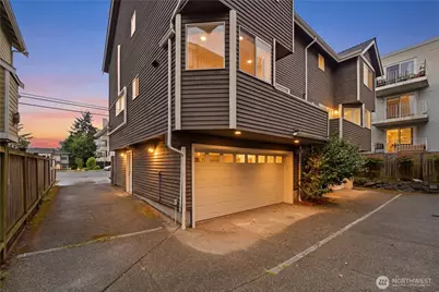 11732 Greenwood Avenue N, Seattle, WA 98133 - Photo 33