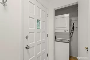 17112 NE 45th St, Redmond, WA 98052 - Photo 23