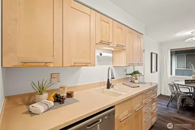17112 NE 45th Street #56, Redmond, WA 98052 - Photo 11