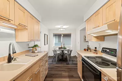 17112 NE 45th Street #56, Redmond, WA 98052 - Photo 13