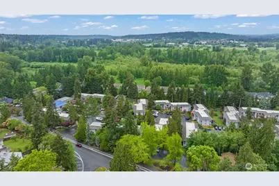 17112 NE 45th Street #56, Redmond, WA 98052 - Photo 33