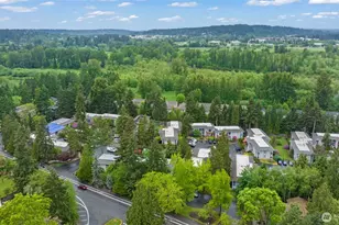 17112 NE 45th St, Redmond, WA 98052 - Photo 33