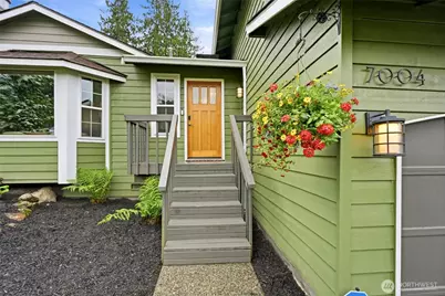 7004 67th Place NE, Marysville, WA 98270 - Photo 3