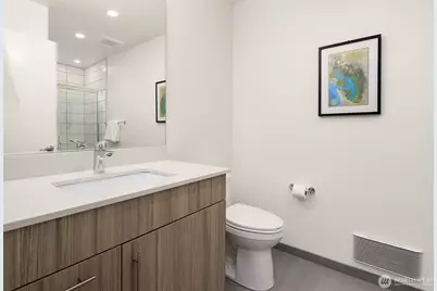 9230 Interlake Avenue N, Seattle, WA 98103 - Photo 5