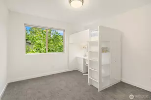 9230 Interlake Ave N, Seattle, WA 98103 - Photo 19