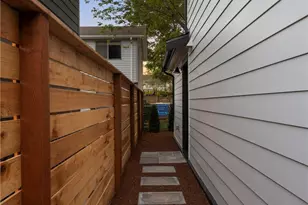 8823 Dibble Ave NW, Seattle, WA 98117 - Photo 27