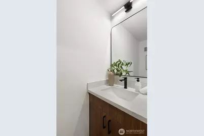 8823 Dibble Avenue NW, Seattle, WA 98117 - Photo 15