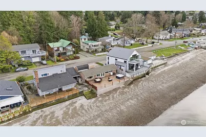 97 Utsalady Road, Camano Island, WA 98282 - Photo 17