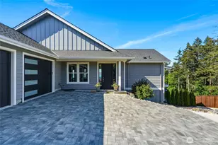 1018 Clear Morning Ln, Camano Island, WA 98282 - Photo 3