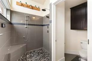3910 Cliffside Dr, Bellingham, WA 98225 - Photo 15