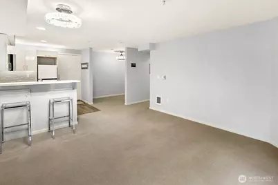 425 Vine Street #614, Seattle, WA 98121 - Photo 11
