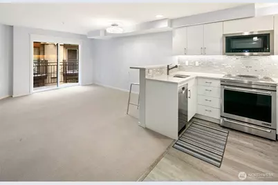 425 Vine Street #614, Seattle, WA 98121 - Photo 1