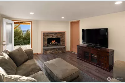 16311 25th Avenue SW, Burien, WA 98166 - Photo 25