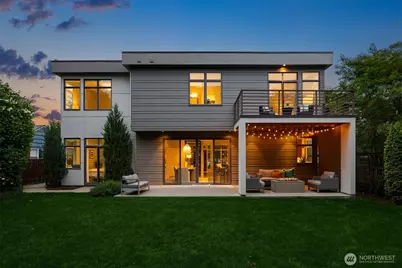 8221 21st Avenue NE, Seattle, WA 98115 - Photo 37