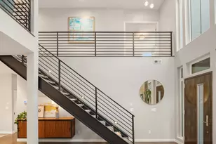 8221 21st Ave NE, Seattle, WA 98115 - Photo 7
