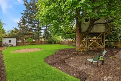 418 212th Street SW, Bothell, WA 98021 - Photo 35